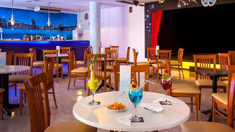 Hotel Bahia Flamingo